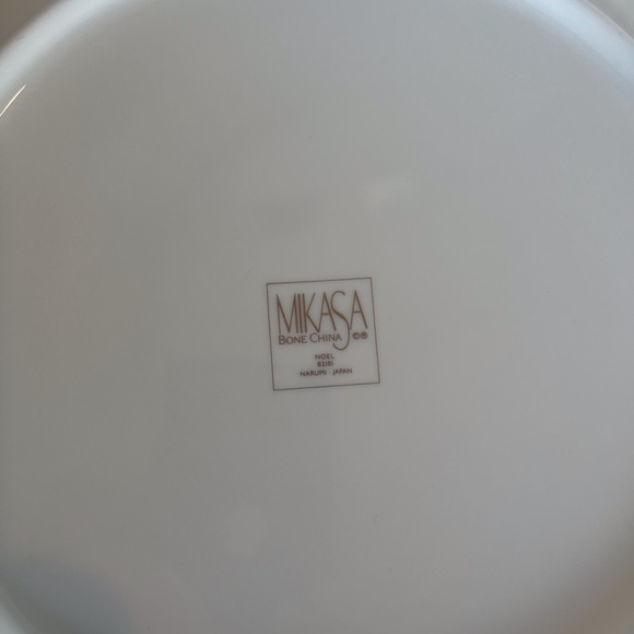 Mikasa Bone China Holiday Dessert Tray with Server. New in Box - Picture 10 of 11